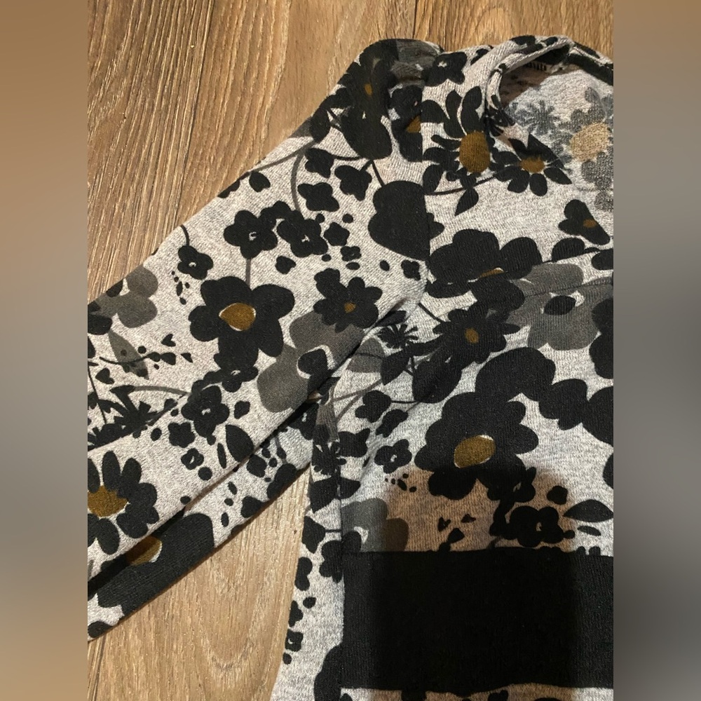 Cato Black and Gray Floral Blouse - Picture 3 of 6
